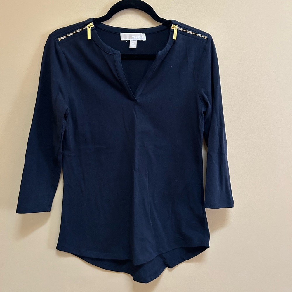 Michael Kors Chic Top